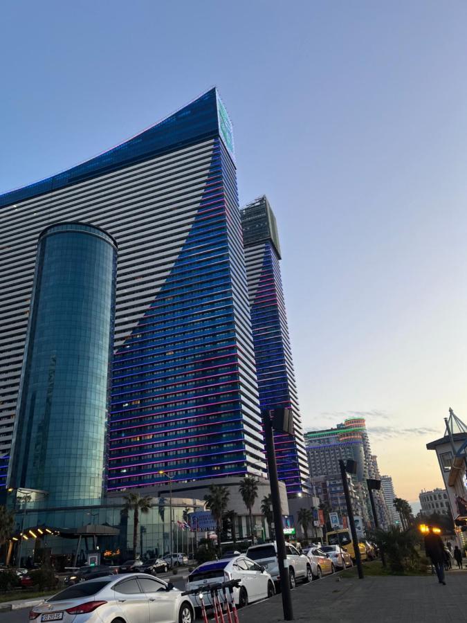 Batumi City Aparthotel Exterior photo