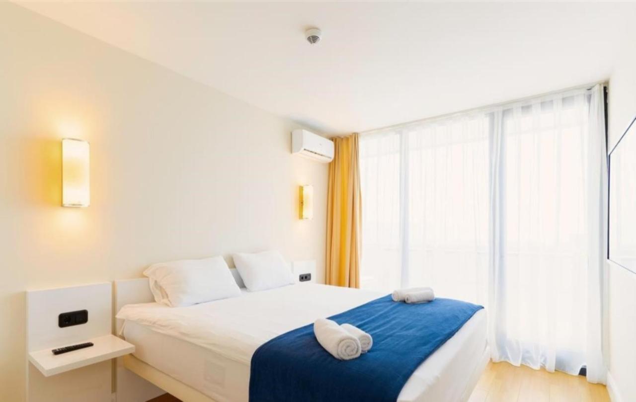 Batumi City Aparthotel Exterior photo